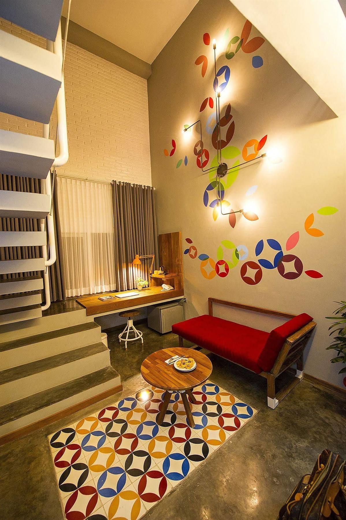 Lokal Hotel & Restaurant Kejayan ภายนอก รูปภาพ