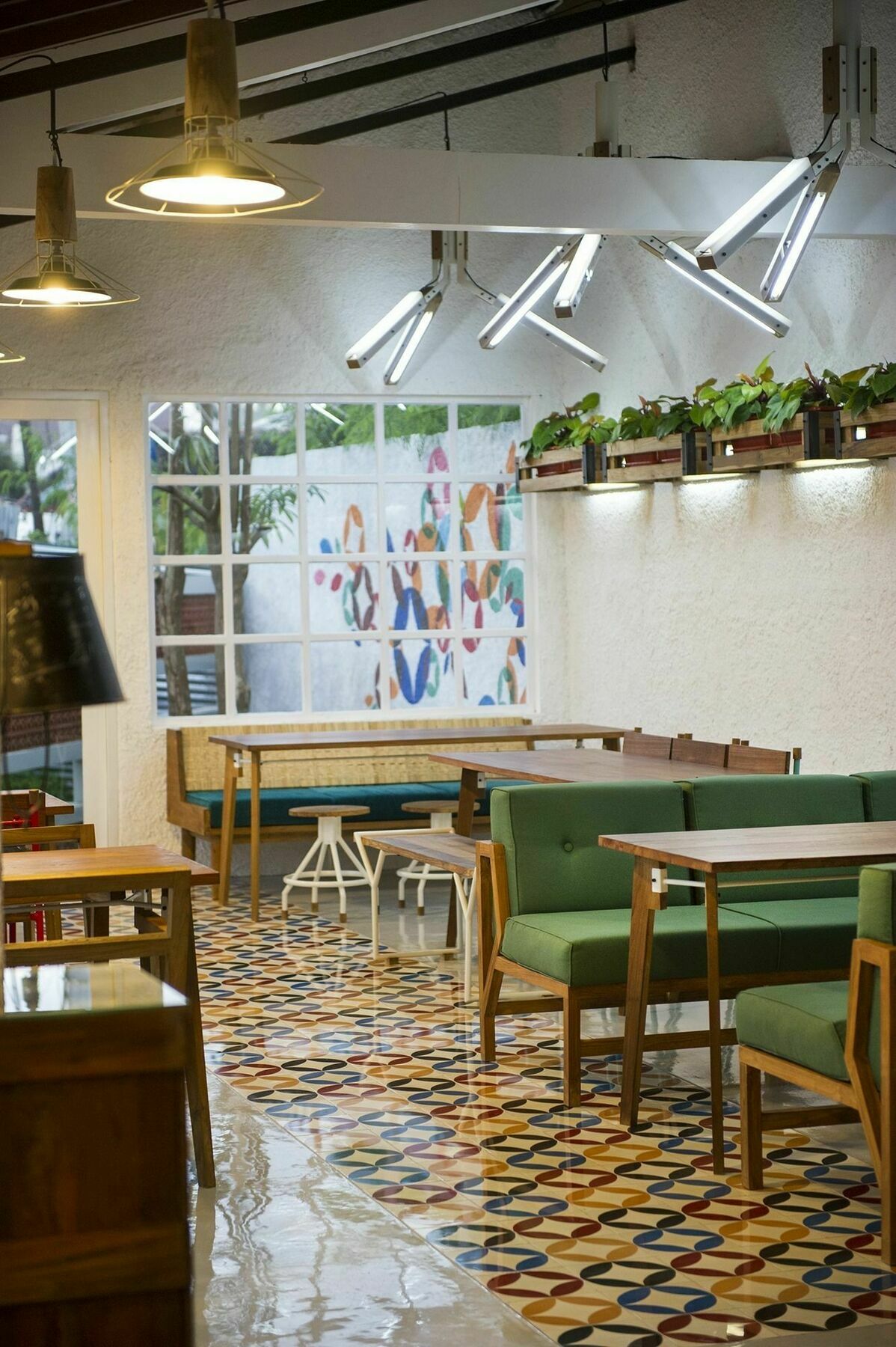 Lokal Hotel & Restaurant Kejayan ภายนอก รูปภาพ